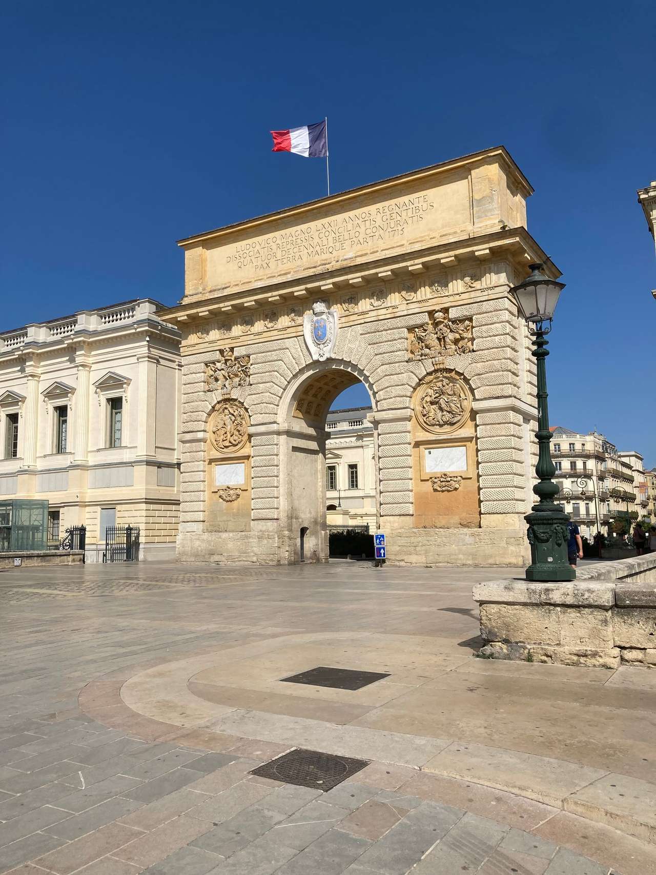 L’arc de triomphe de la porte du Peyrou à Montpellier